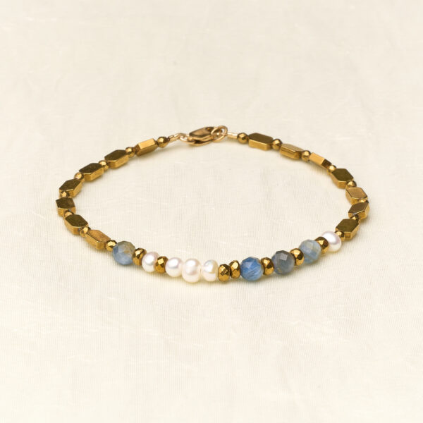 Pearl Bracelet - Blue
