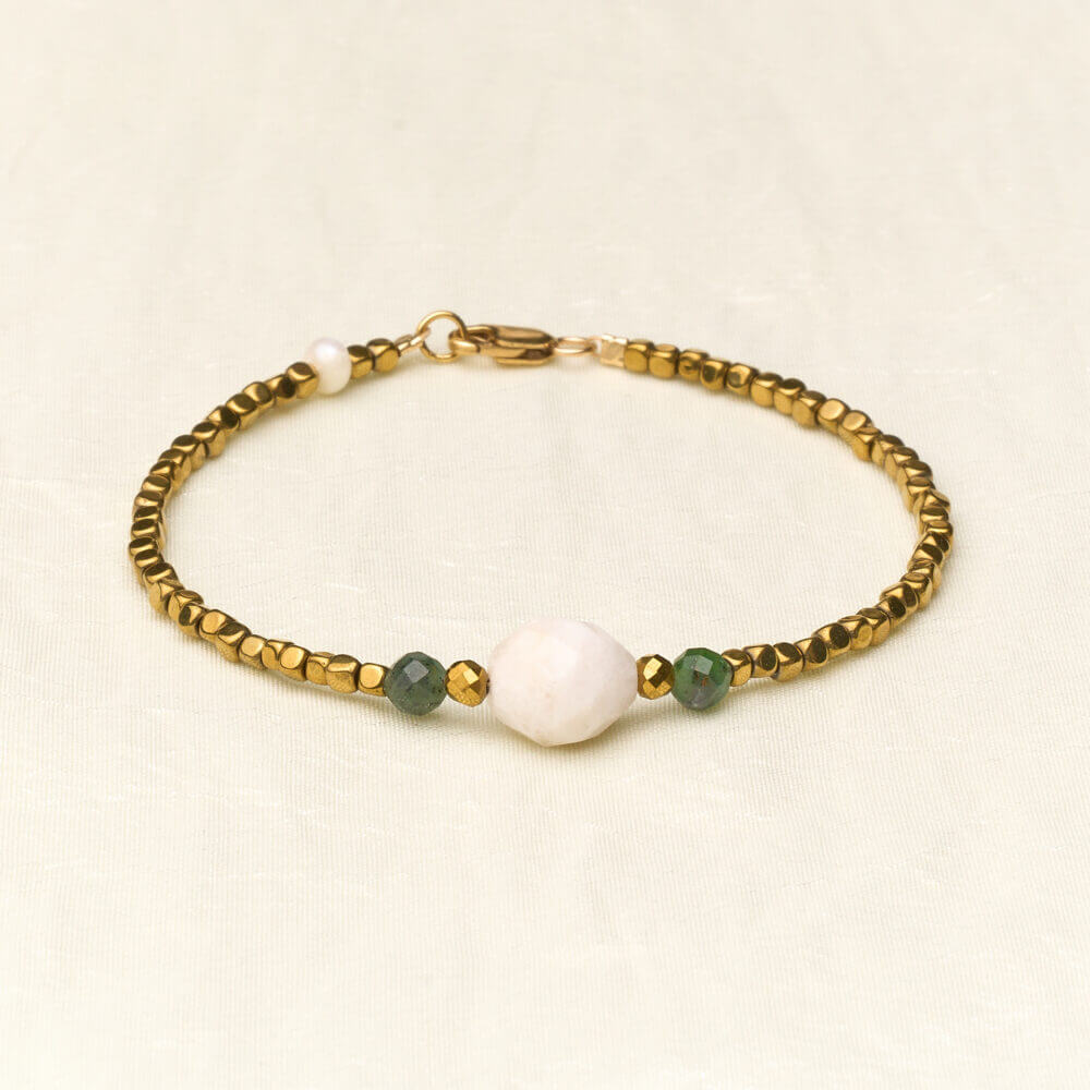 Antique Chic Bracelet - White & Green